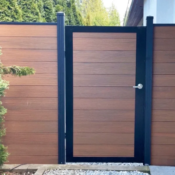 DuraWood Composite Gate