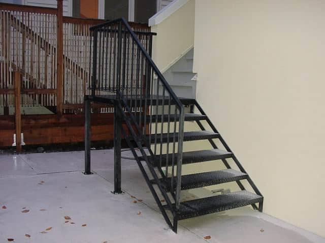 Guide to Installing and Designing Stair Railings in Vancouver