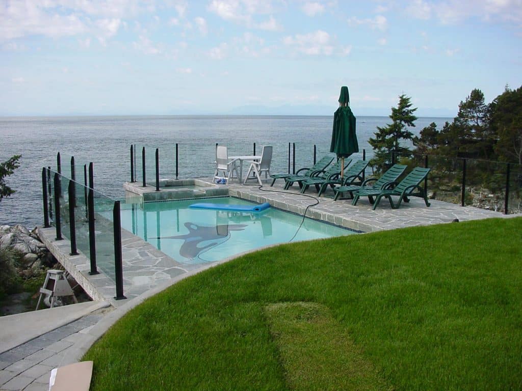 Complete Guide to Vancouver Deck Railing Installation: Safety, Codes, and Design