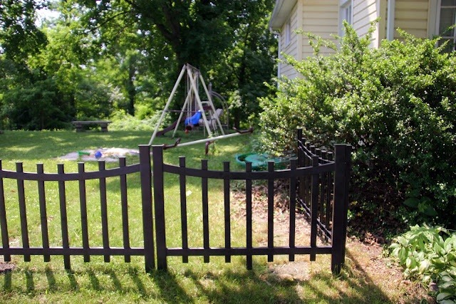 Which Fence is Right for Your Backyard?