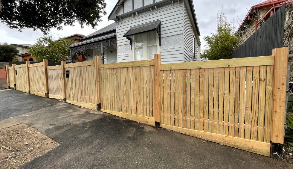 Best Fence Types for Windy or Storm-Prone Areas: A Complete Guide for Homeowners